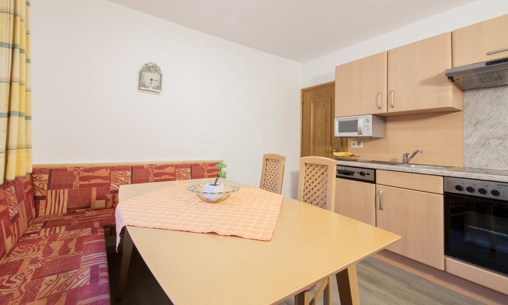 Ferienwohnung Pension Tirol 비클바흐 외부 사진