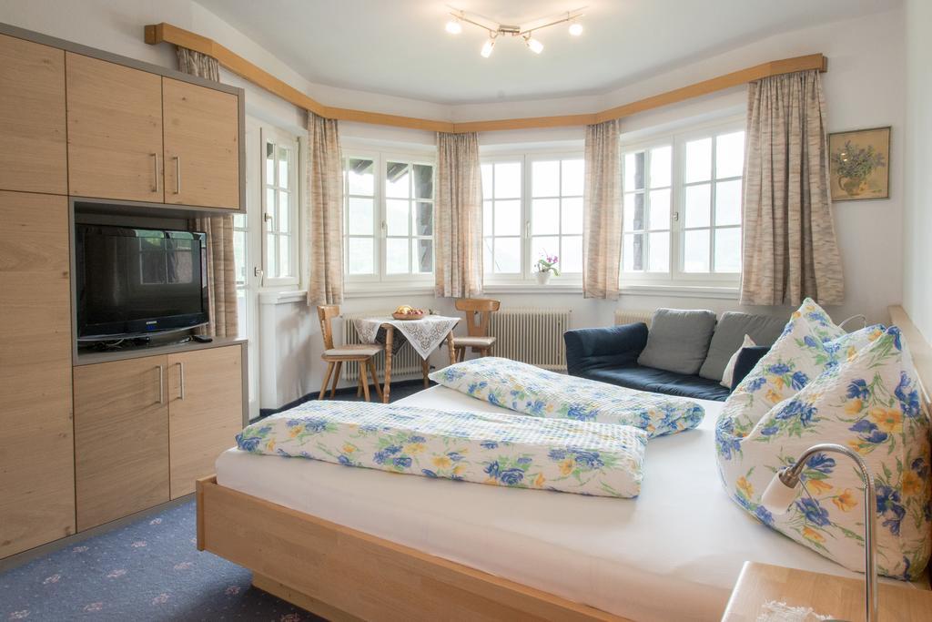 Ferienwohnung Pension Tirol 비클바흐 외부 사진